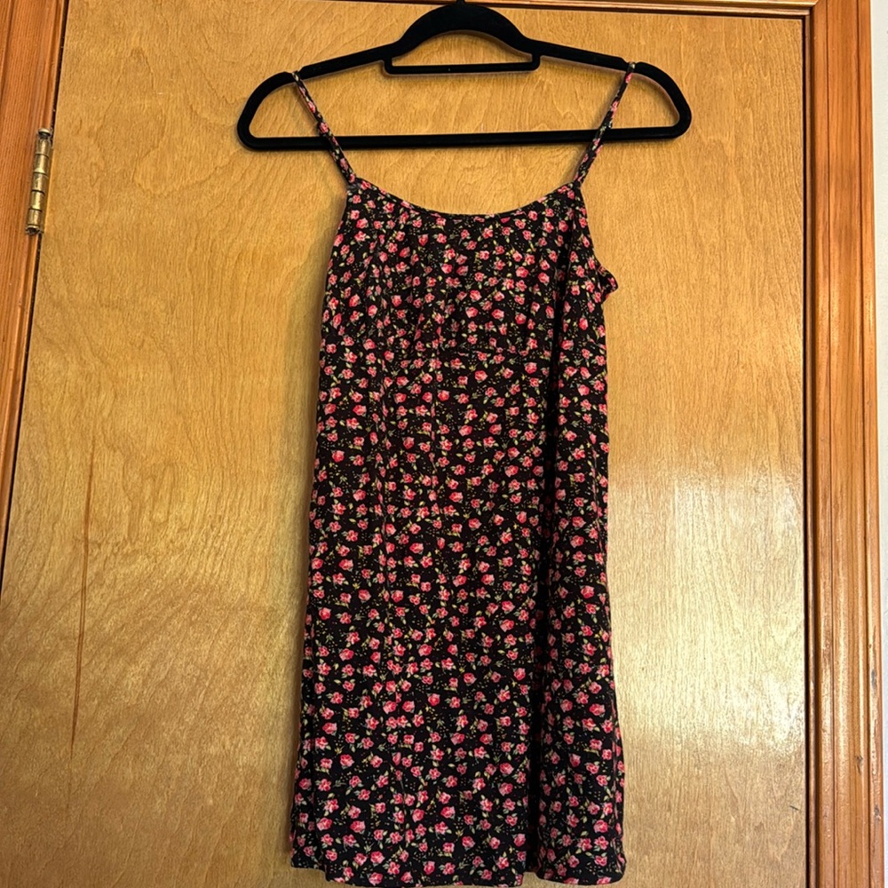 Used black and red flower mini dress size S